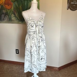 🎉Host Pick🎉 Floral Spaghetti-Strap Midi Dress